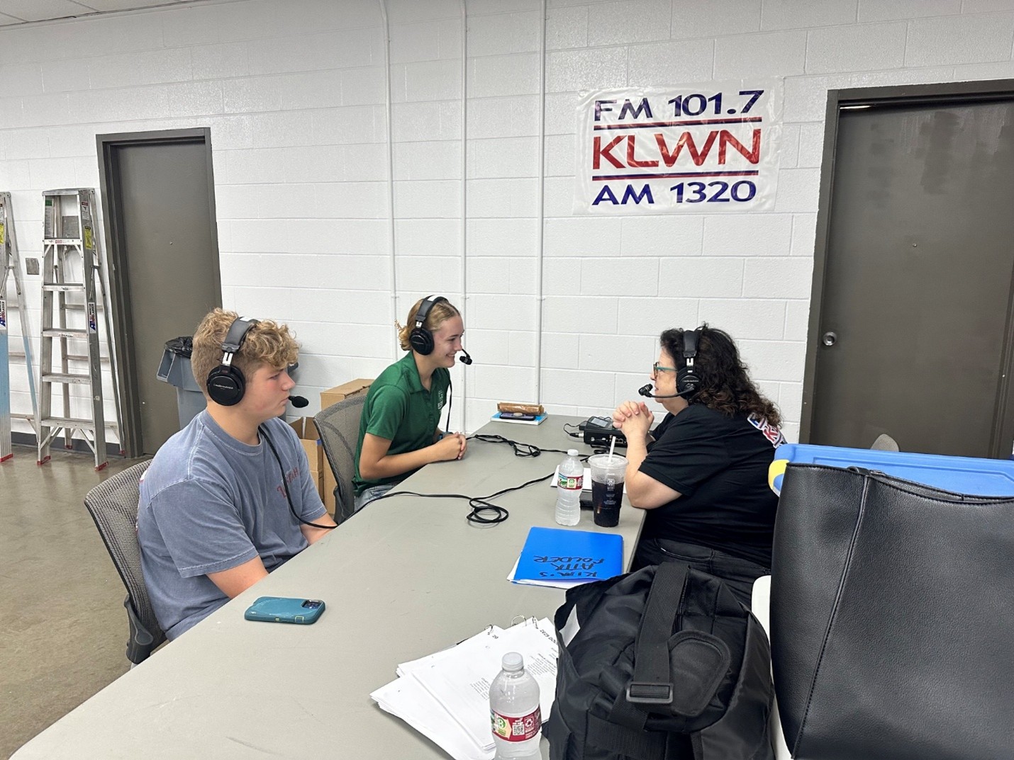 4-Hers on radio.